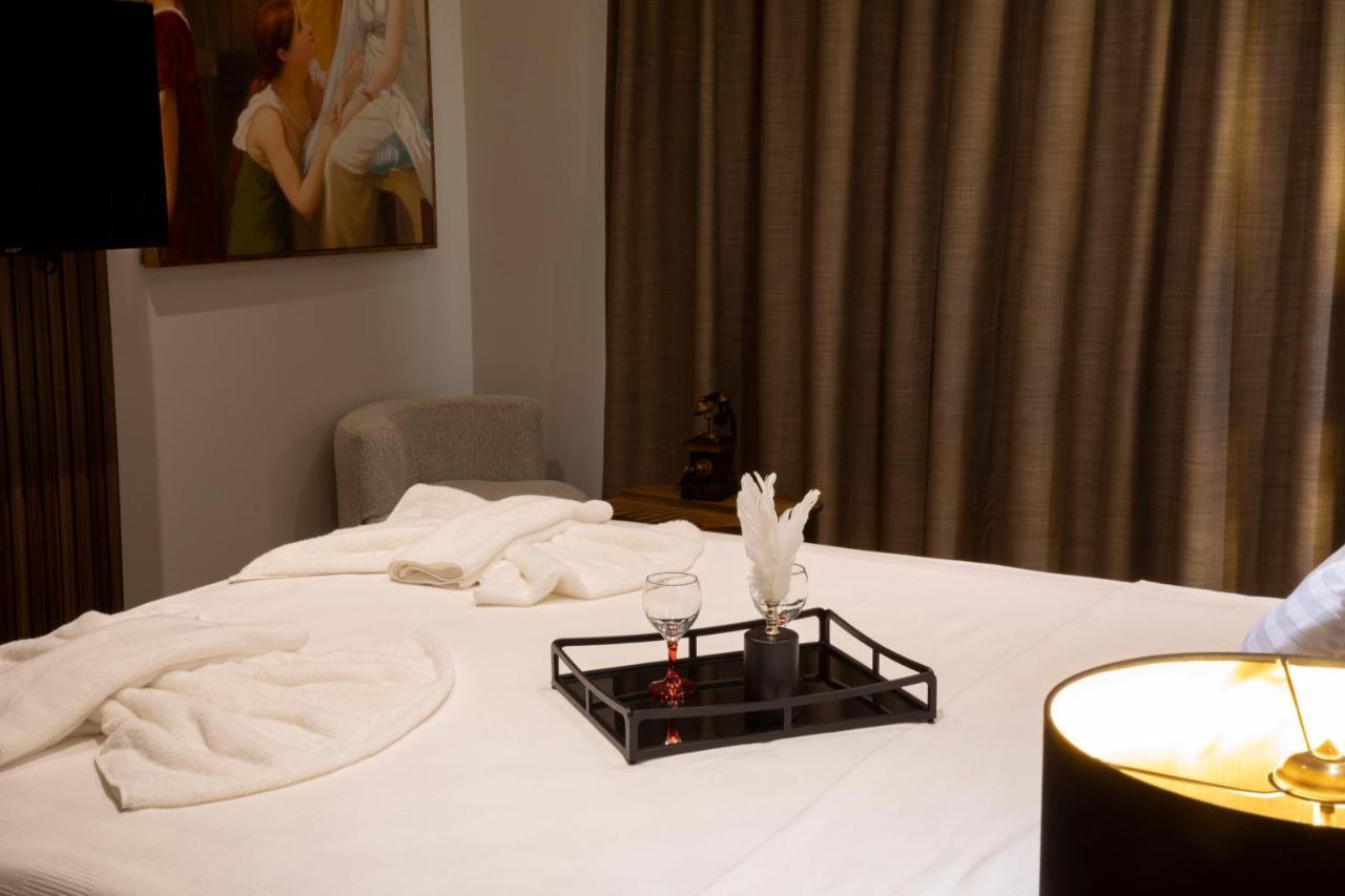 Monalisa Hotels 쿠사다시 외부 사진